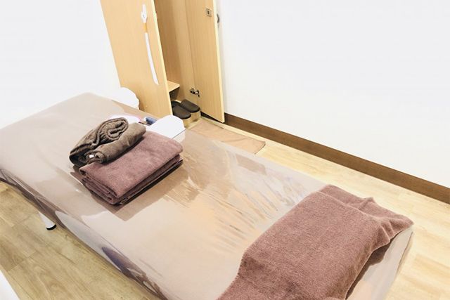 キレイモ(KIREIMO)姫路駅前店の個室
